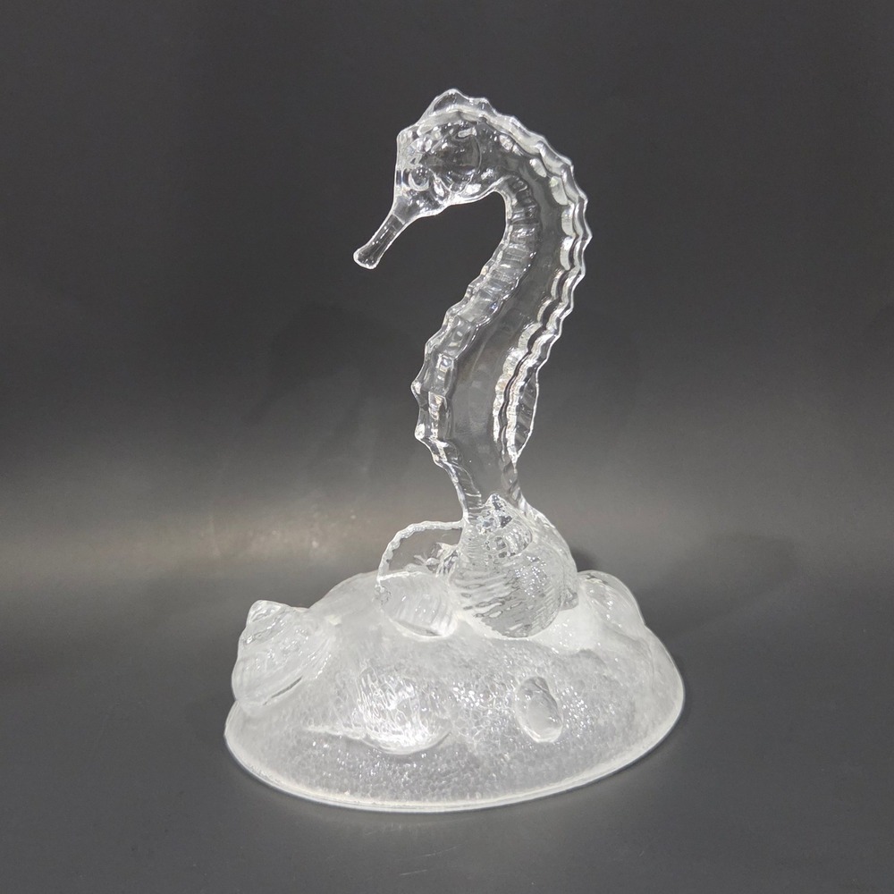 Cristal d'Arques France Lead Crystal Seahorse Figurine Frosted Shell Base 6.25"